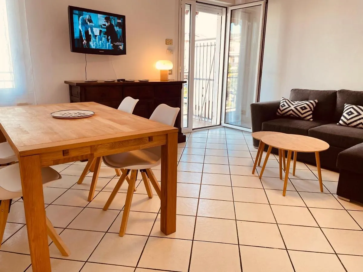 Family Apartment Piazza Milano - Jesolo location